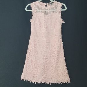 Romeo +Juliet Couture Cotton Lace Dress Dusty Pink